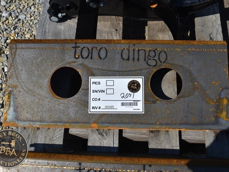 hitch-future-mini-skidsteer-weldable-plate-36585-image-1