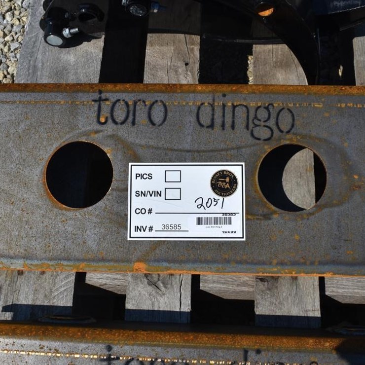 Hitch FUTURE MINI SKIDSTEER WELDABLE PLATE 36585
