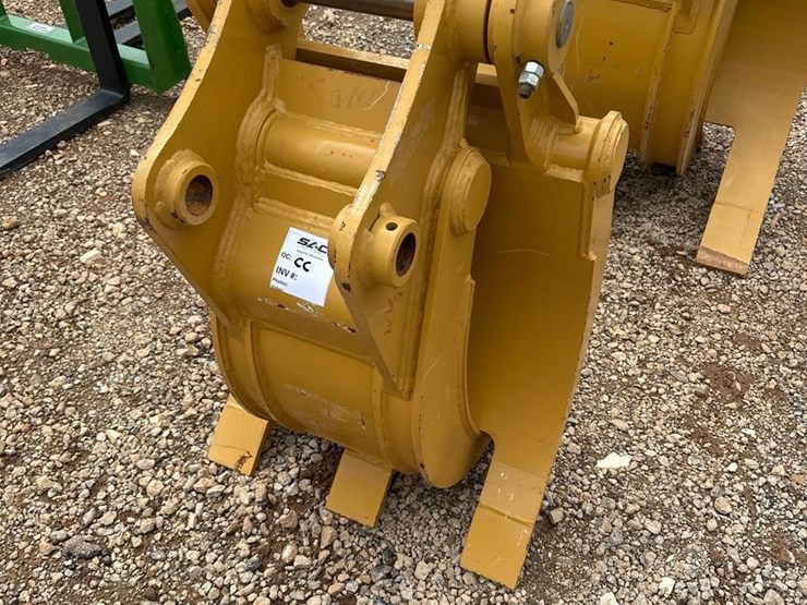 landhero-gra-33-c30726-excavator-grapple-image-1