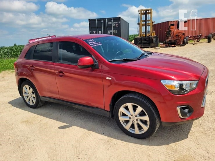 2015-mitsubishi-outlander-image-5
