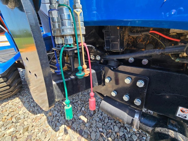 2023-new-holland-workmaster-25s-image-26