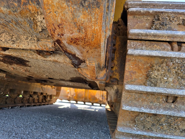 2005-caterpillar-953c-image-89