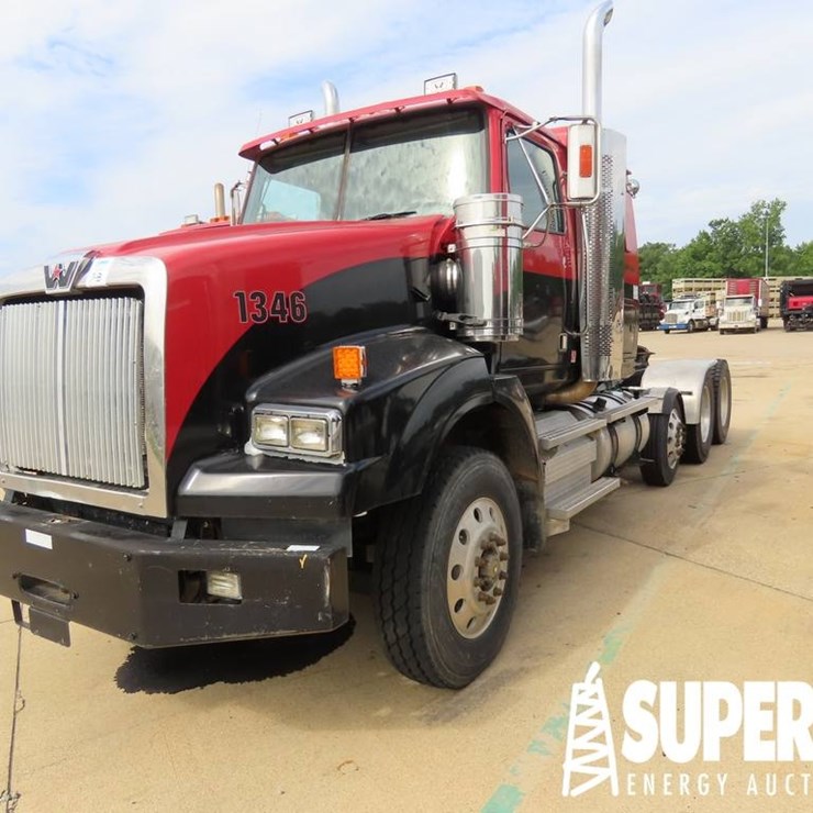 2013 WESTERN STAR 4900