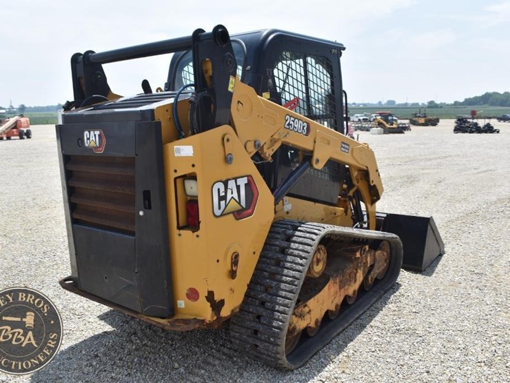 2021-caterpillar-262d3-image-10