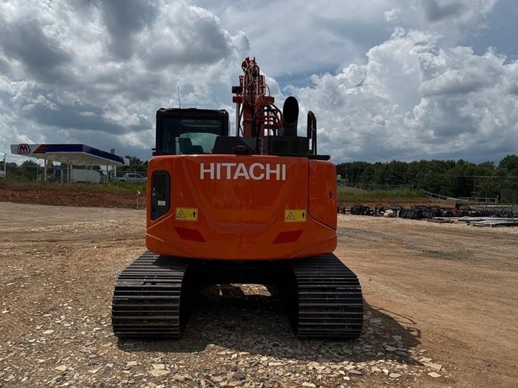 2021-hitachi-zx135us-6-image-5