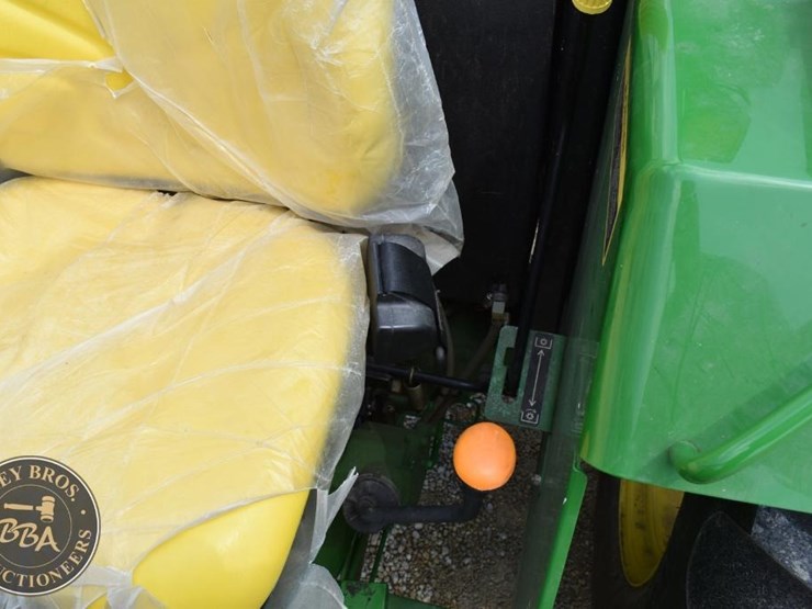 2007-john-deere-5203-image-33