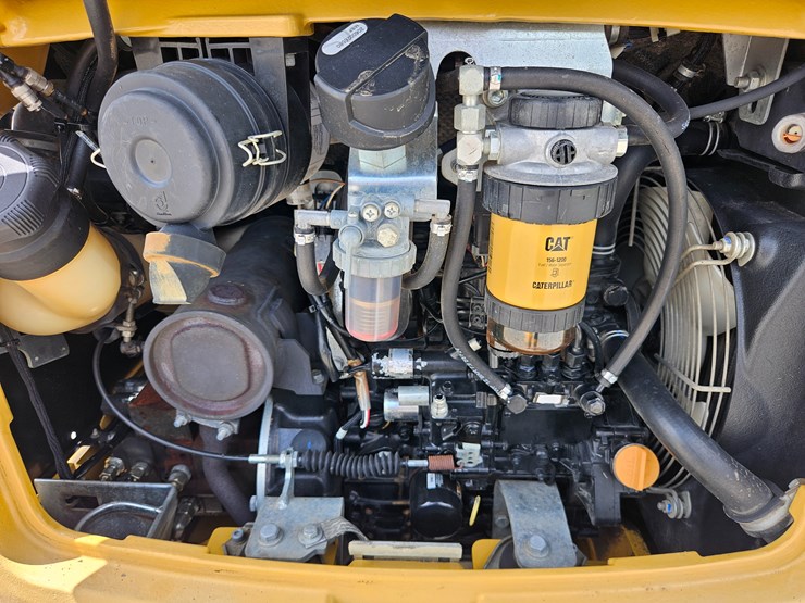 caterpillar-301.7-image-25
