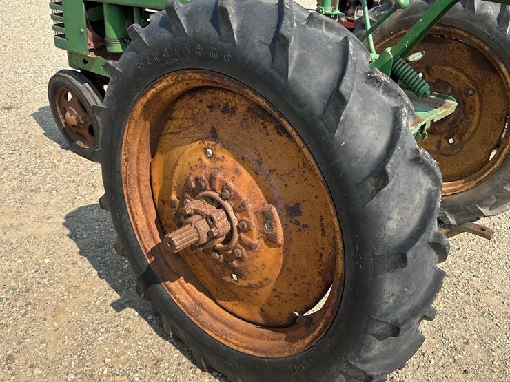 john-deere-h-image-10