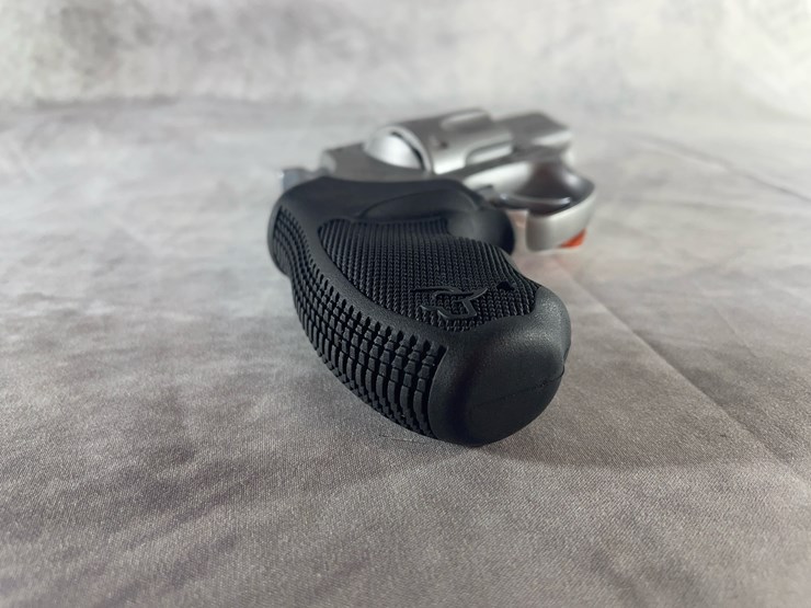 #4378-•-taurus-model-942-22-wmr-revolver,-sn:-ahd909852-image-5