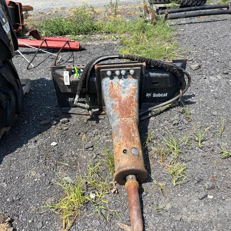 Bobcat HB880 Skid Steer Rock Hammer