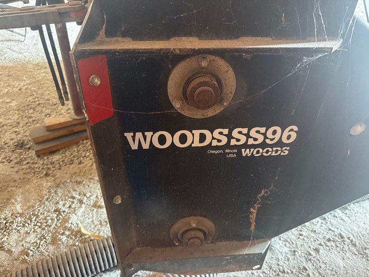 8’-woods-ss96-snow-blower-image-6
