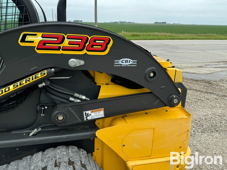 2017-new-holland-c238-image-15