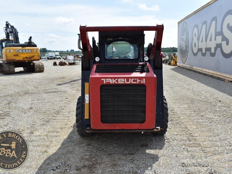 2017-takeuchi-ts50v-image-10