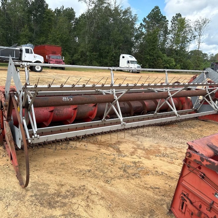 MASSEY-FERGUSON 16