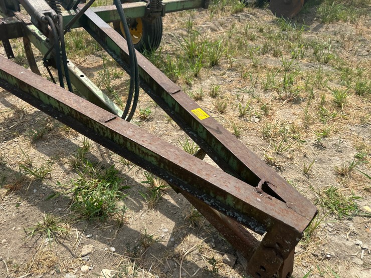 john-deere-100-image-26