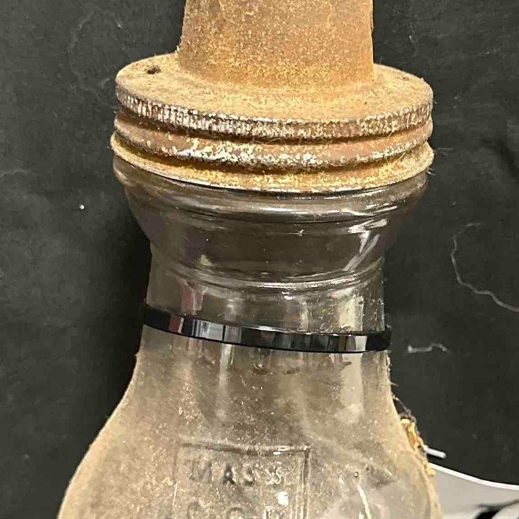 1020 - SUNOCO QUART OIL BOTTLE