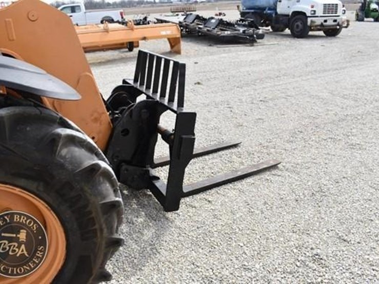 2014-caterpillar-th407c-image-27