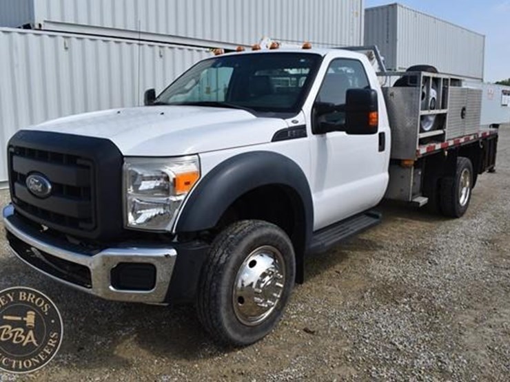 2013-ford-f550-image-59