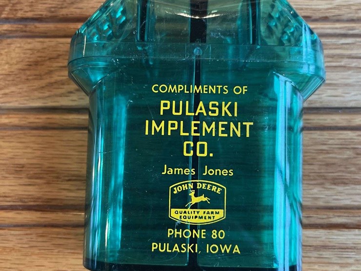 john-deere-s&p-shaker-image-1