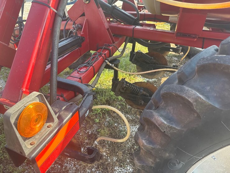 case-ih-2800-image-24