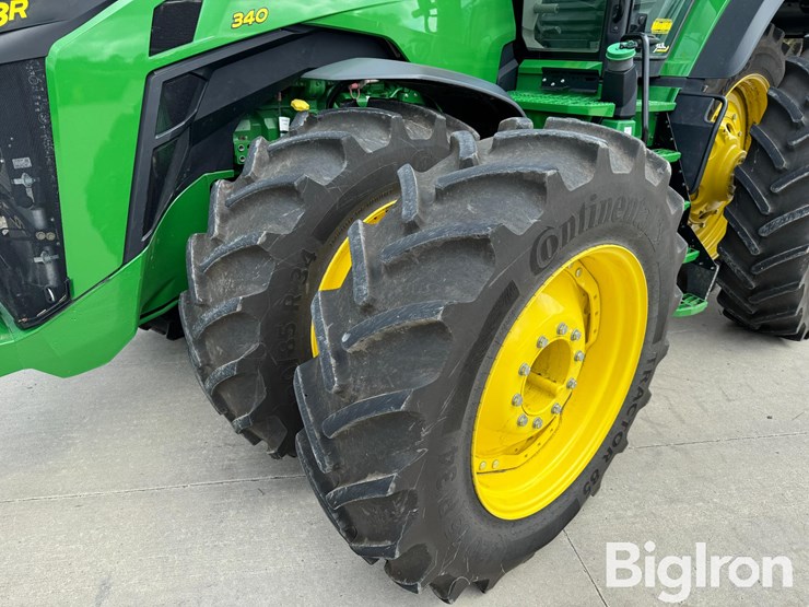 2023-john-deere-8r-340-image-16