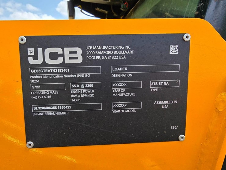 2022-jcb-3ts-8t-image-42