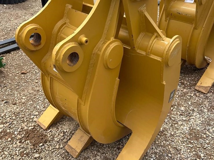 landhero-gra-33-c31232-excavator-grapple-image-2