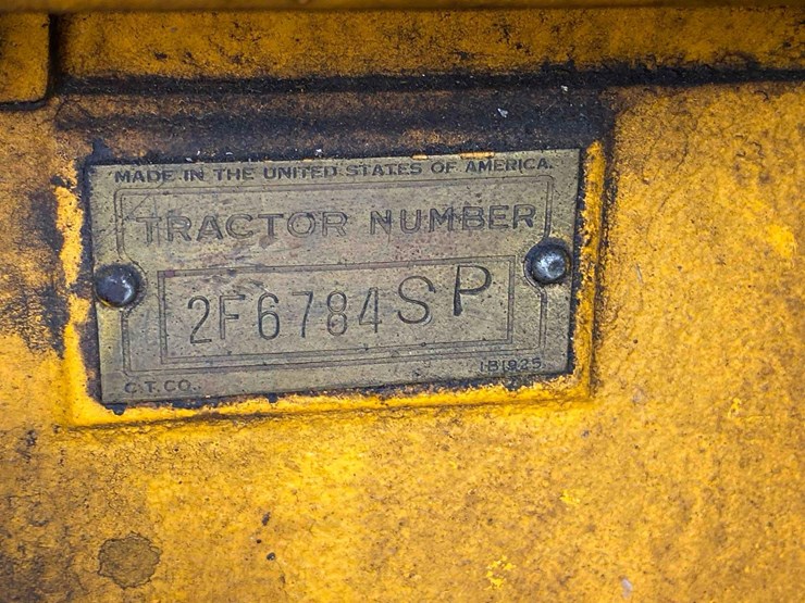 caterpillar-22-ag-crawler-image-27