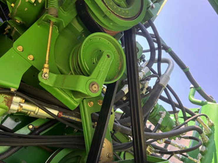 2010-john-deere-2010-image-72