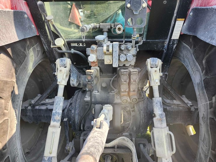 2005-case-ih-mxm130-image-12