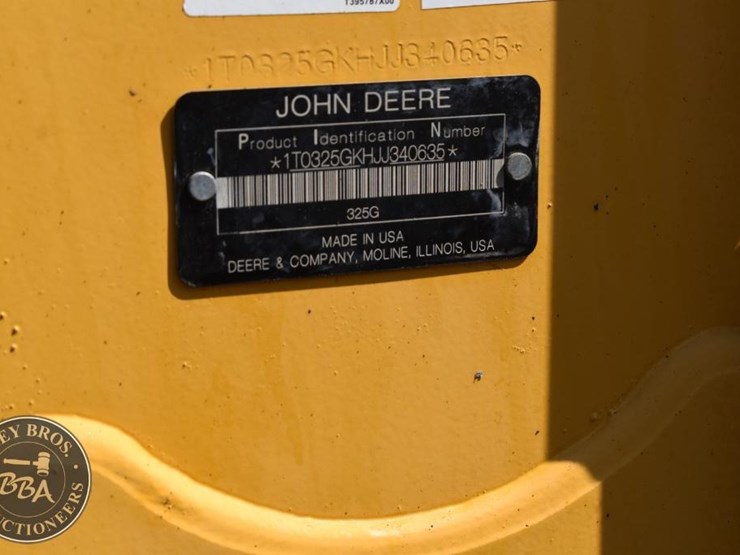 2019-deere-325g-image-41