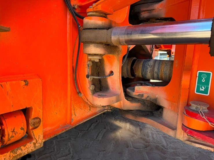 2014-doosan-da30-image-10