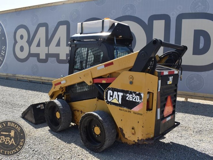 2018-caterpillar-262d-image-9