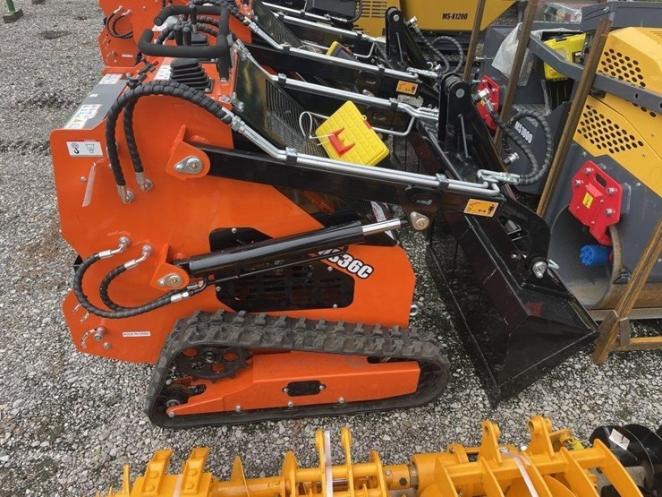 new-mms-skid-steer-loader-image-7