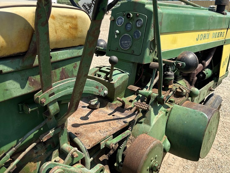 john-deere-620-image-8