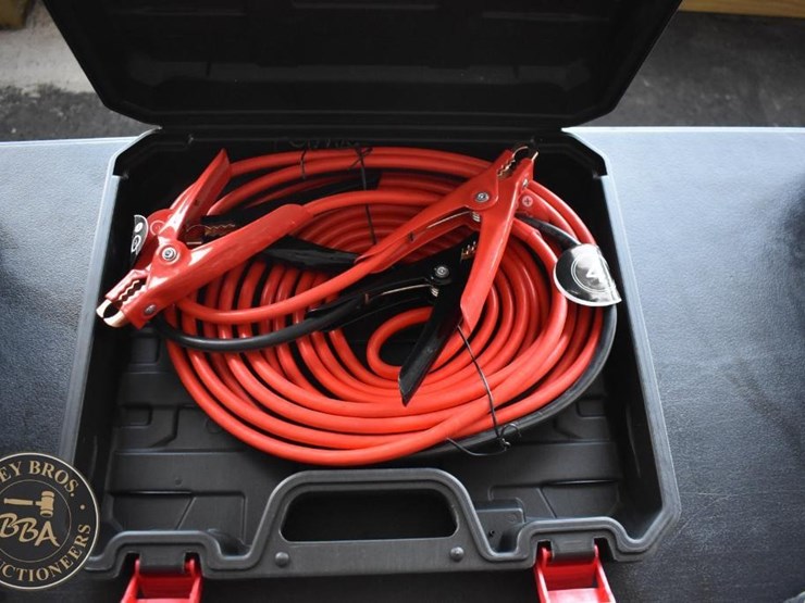 future-heavy-duty-jumper-cables-36503-image-1