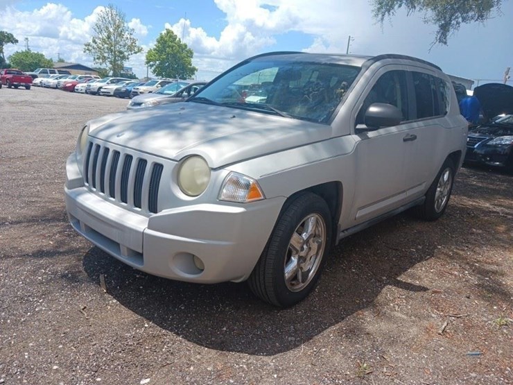 2007-jeep-compass-image-3