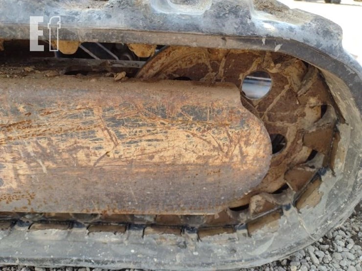 2012-caterpillar-300.9d-image-37