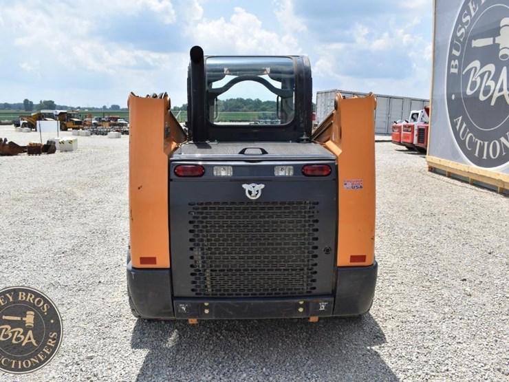2019-case-sr210-image-13