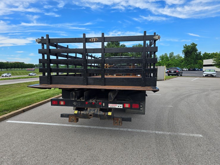 2004-ford-f650-image-23