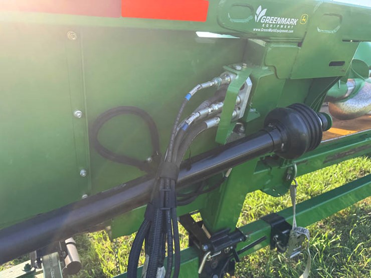 2014-john-deere-608c-image-4