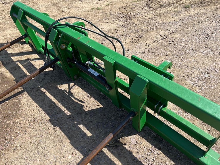 mds-double-tine-hyd-adjustable-bale-spear-image-12