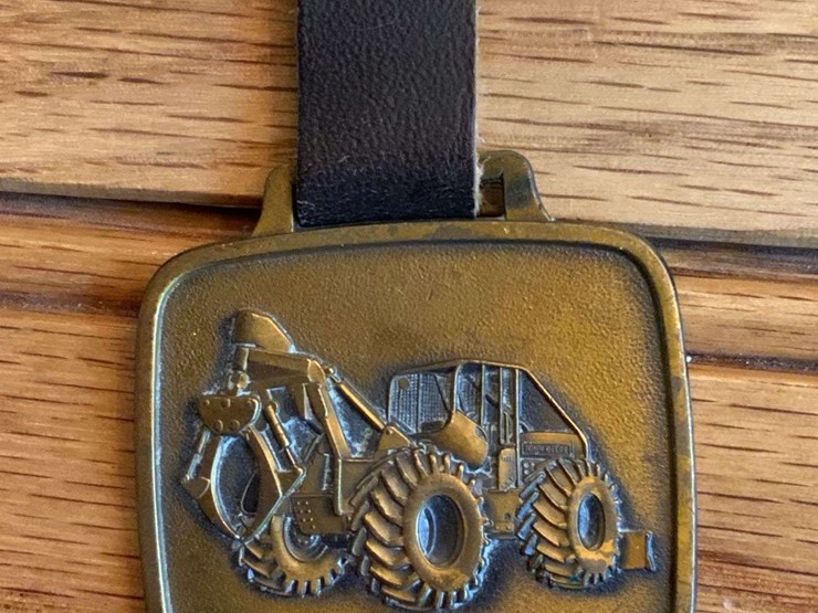 (3)-john-deere-industrial-watch-fobs-image-11