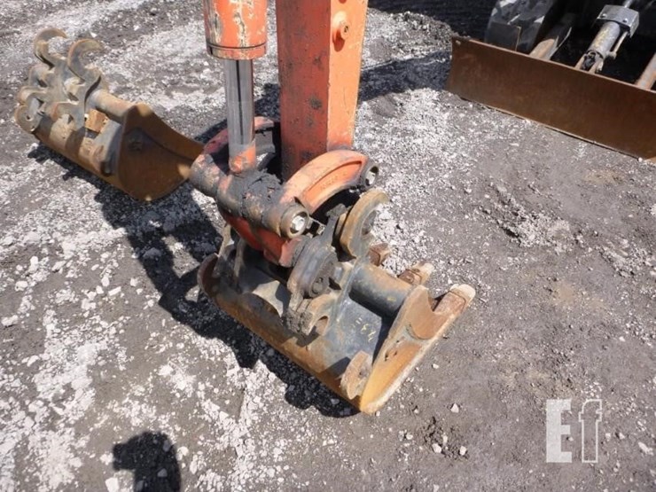2016-kubota-u17-image-16