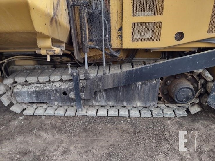 2012-caterpillar-ap-255e-image-19