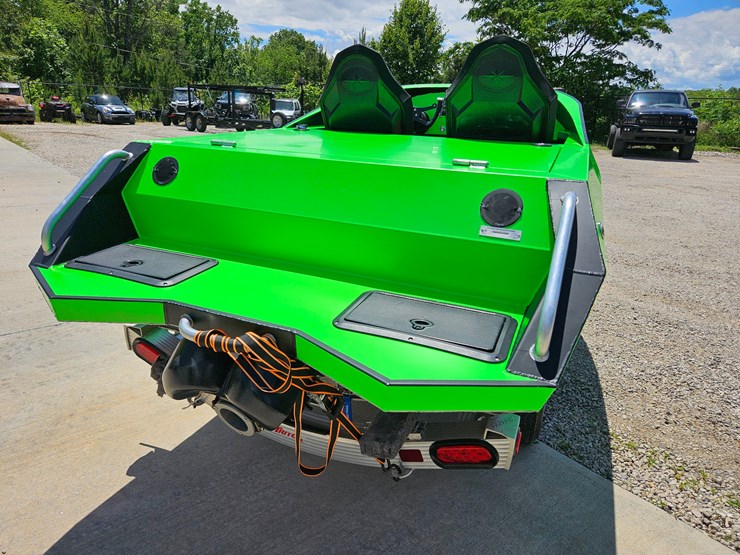 #18971-•-10'-jet-boat-image-12