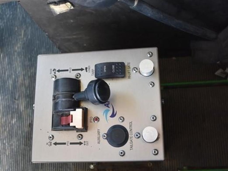 2012-kenworth-t370-image-69