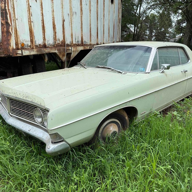 1968 FORD 500
