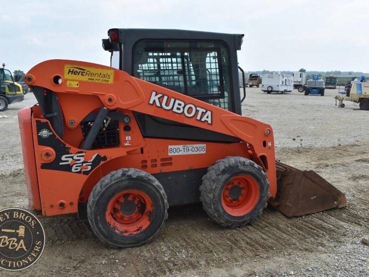 2017-kubota-ssv65-image-20