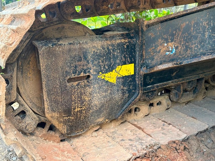 2018-deere-245g-lc-image-12